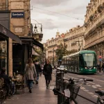 Gambetta Montpellier : tram, commerces et stationnement difficile en centre-ville